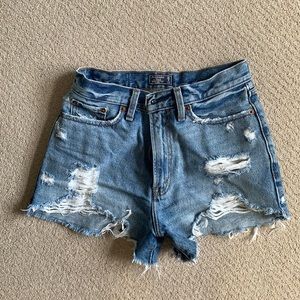 Abercrombie Annie High Rise Jean Short